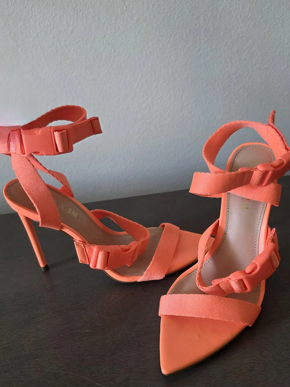 Steve Madden - Winnie Harlow Rumpunch Strappy Pointed-Toe Heel Sandles